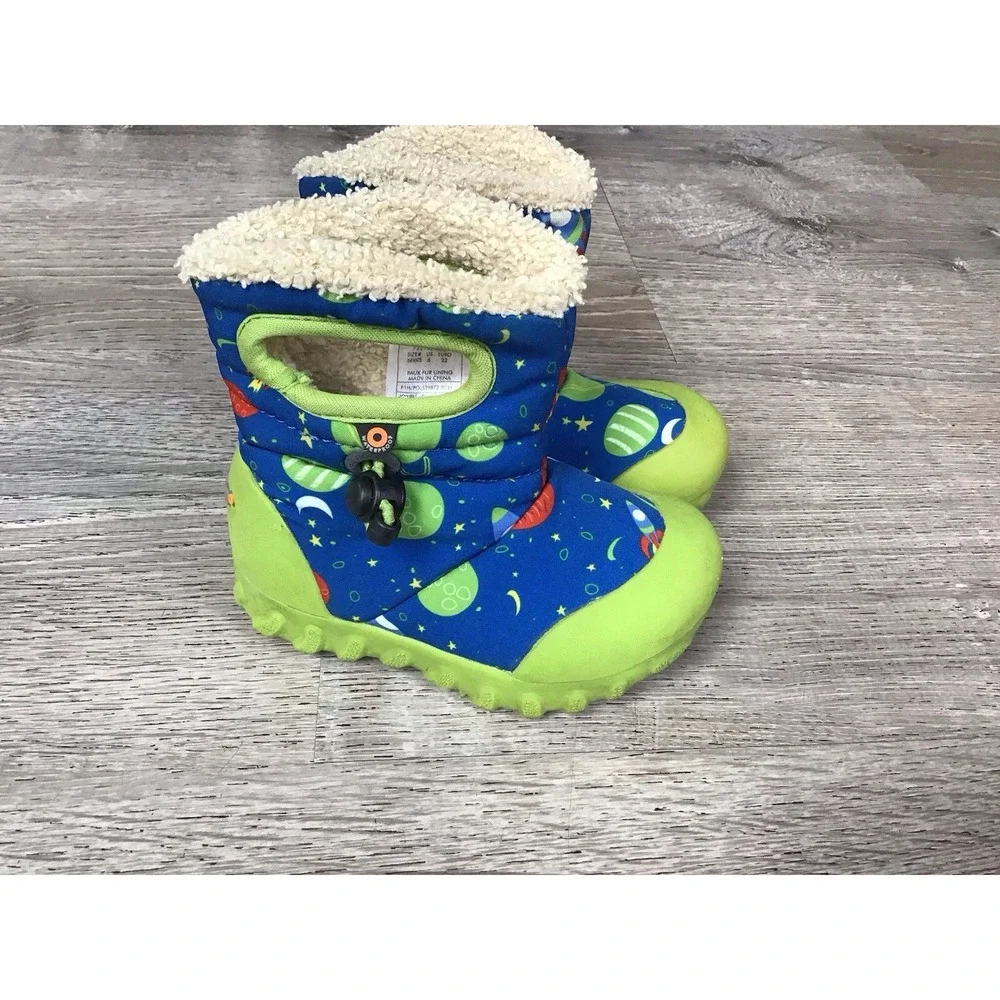 BOGS B-moc Baby Size 6 Winter Boots Blue Multi Space Snow Boots Infant Pull On